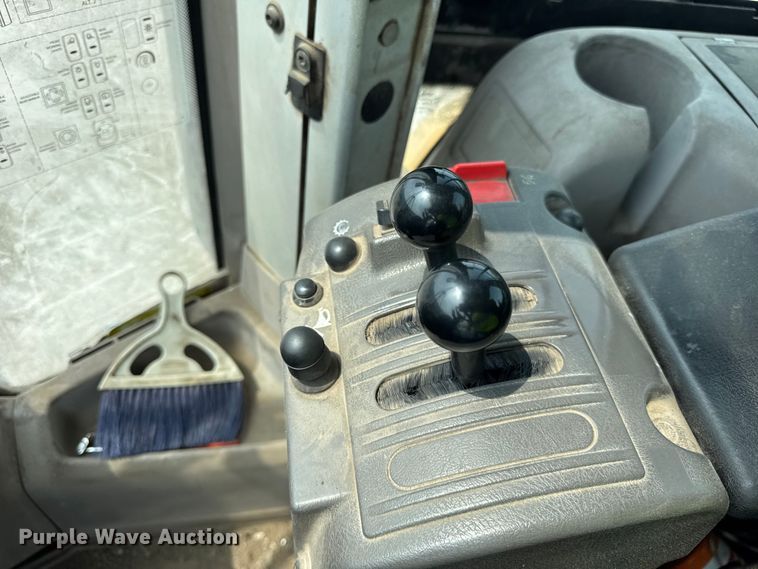 image for item EF2121 2012 Volvo L90F wheel loader