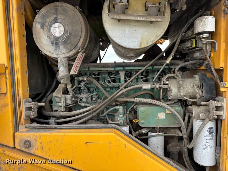 image for item EF2121 2012 Volvo L90F wheel loader