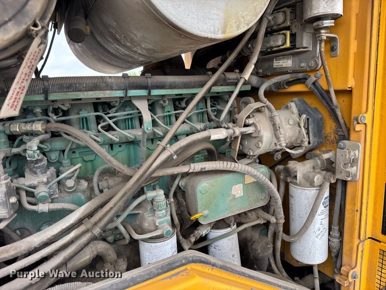 image for item EF2121 2012 Volvo L90F wheel loader