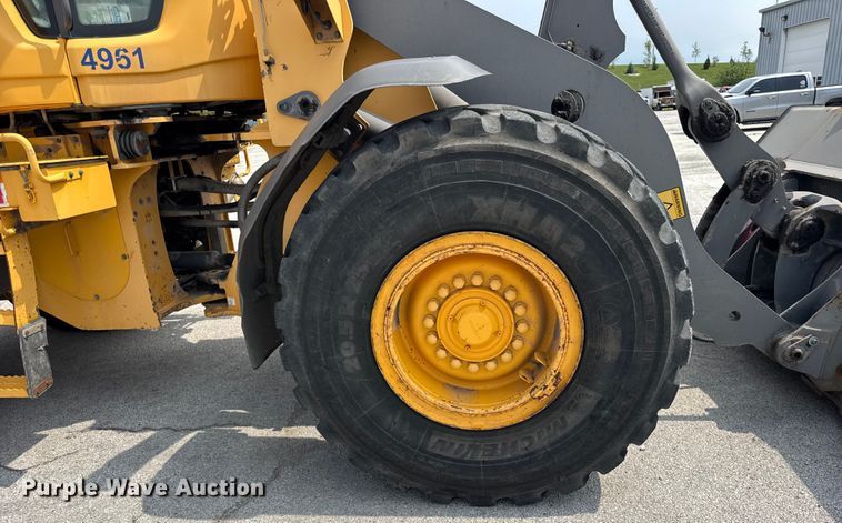 image for item EF2121 2012 Volvo L90F wheel loader