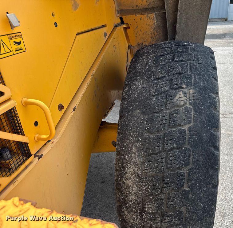 image for item EF2121 2012 Volvo L90F wheel loader