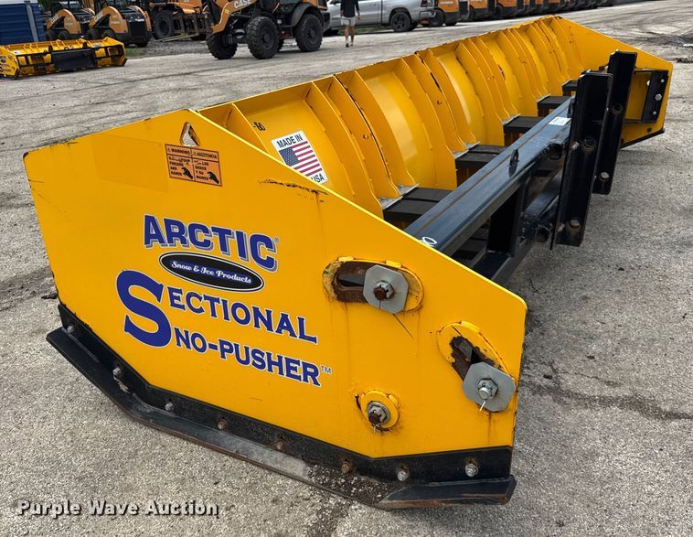 image for item EF2123 Arctic 17HD wheel loader snow pusher