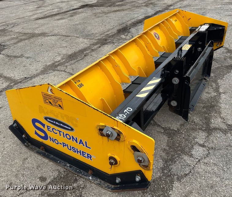 image for item EF2125 Arctic LD10.5 skid steer snow pusher