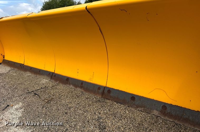 image for item EF2126 Arctic LD10.5 skid steer snow pusher