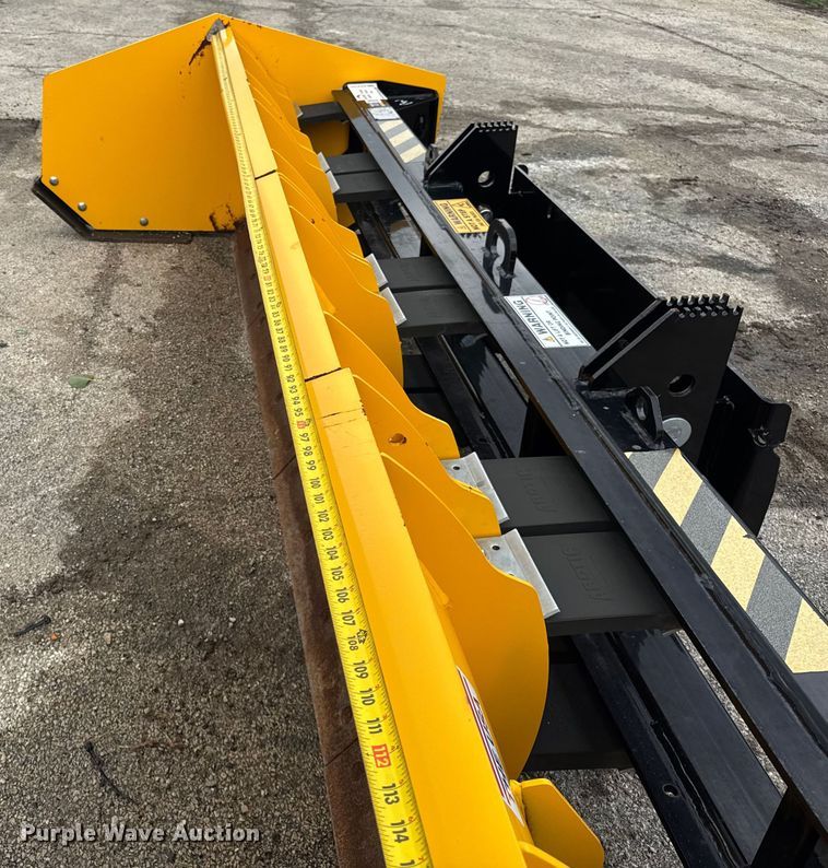 image for item EF2127 Arctic LD10.5 skid steer snow pusher