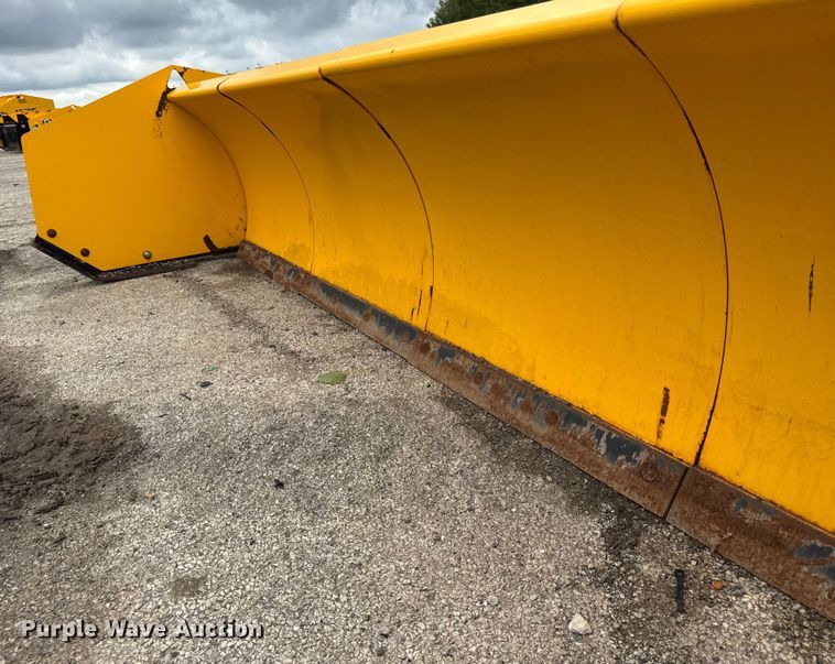 image for item EF2128 Arctic LD10.5 skid steer snow pusher