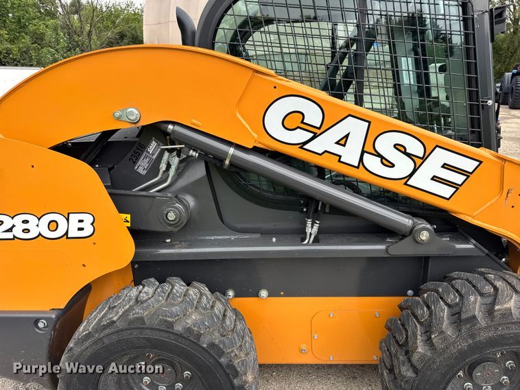 image for item EF2129 2023 Case SV280B skid steer loader
