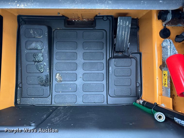 image for item EF2129 2023 Case SV280B skid steer loader