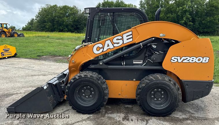 image for item EF2130 2023 Case SV280B skid steer loader