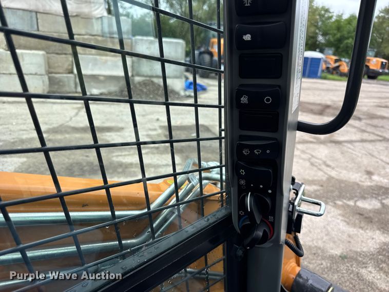 image for item EF2130 2023 Case SV280B skid steer loader