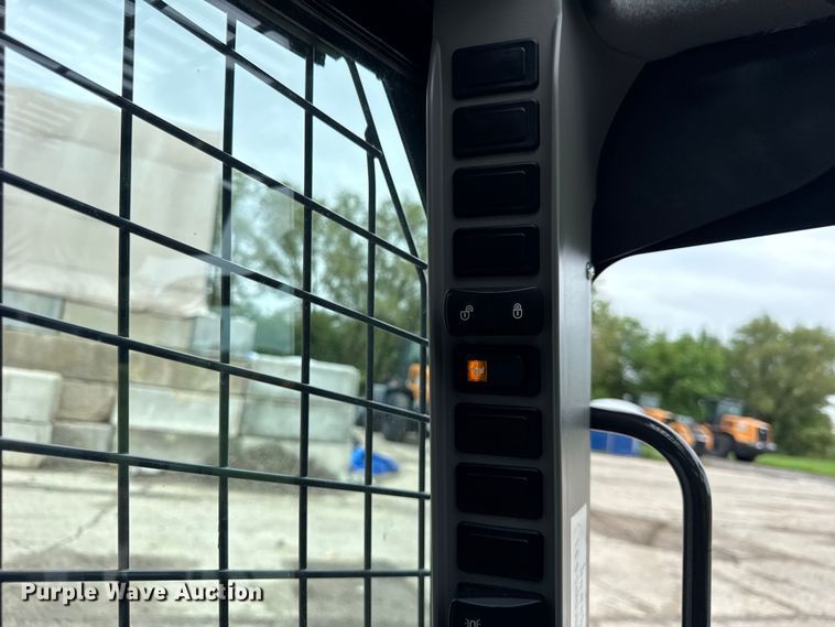 image for item EF2130 2023 Case SV280B skid steer loader