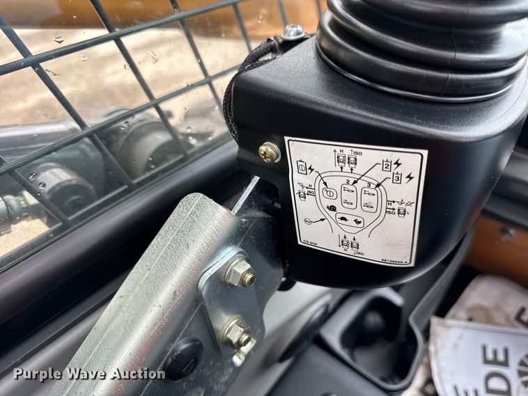 image for item EF2131 2023 Case SV280B skid steer loader