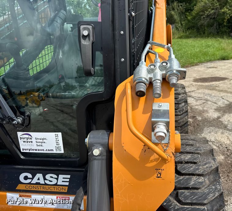 image for item EF2132 2023 Case SV280B skid steer loader