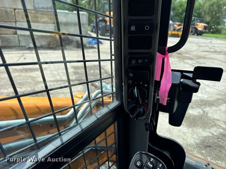 image for item EF2132 2023 Case SV280B skid steer loader