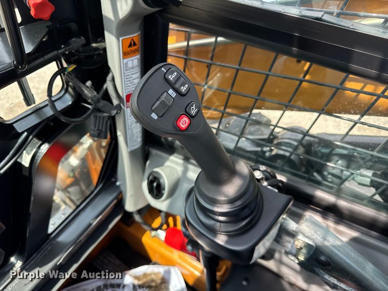 image for item EF2132 2023 Case SV280B skid steer loader