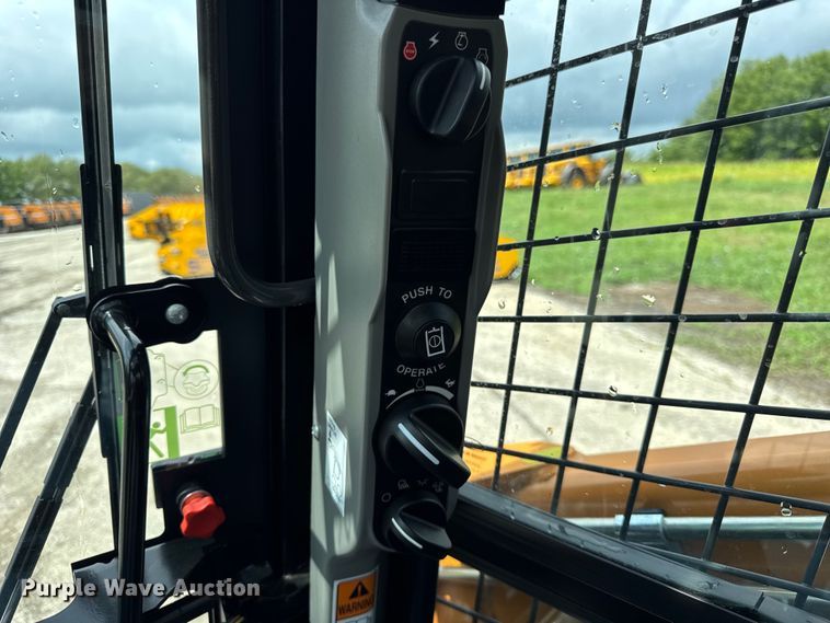 image for item EF2132 2023 Case SV280B skid steer loader