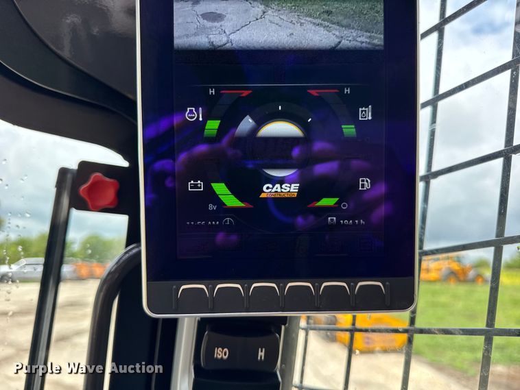 image for item EF2132 2023 Case SV280B skid steer loader