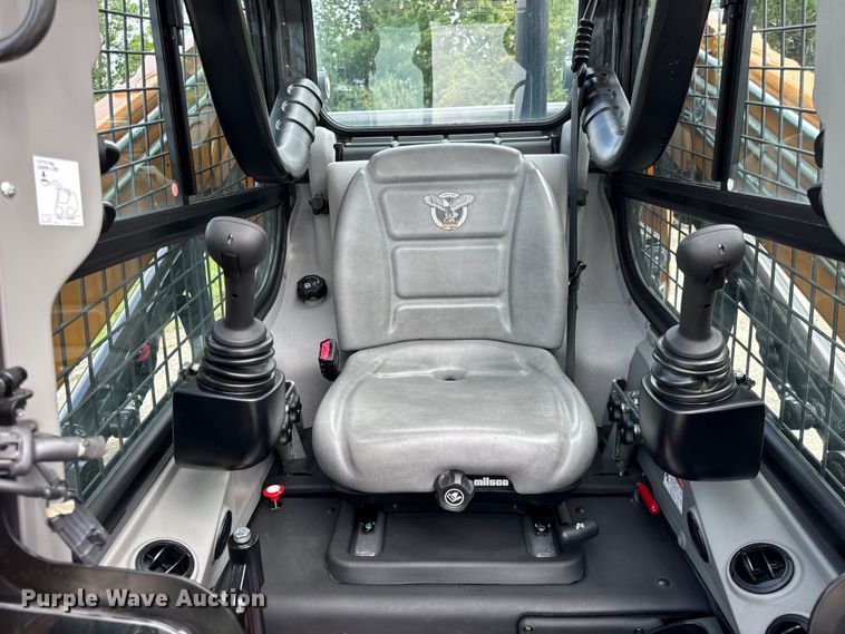 image for item EF2133 2023 Case SV280B skid steer loader