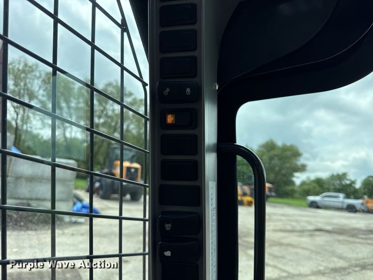 image for item EF2133 2023 Case SV280B skid steer loader