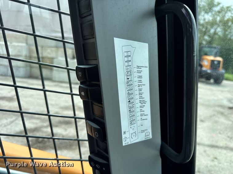 image for item EF2133 2023 Case SV280B skid steer loader