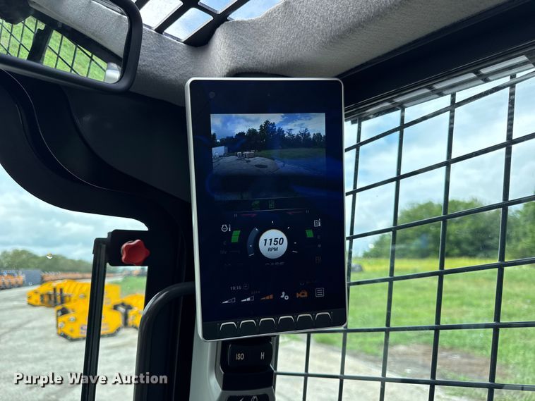 image for item EF2133 2023 Case SV280B skid steer loader