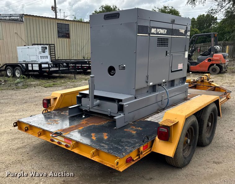 image for item EF2135 Whisperwatt DCA-45SSIU3 generator