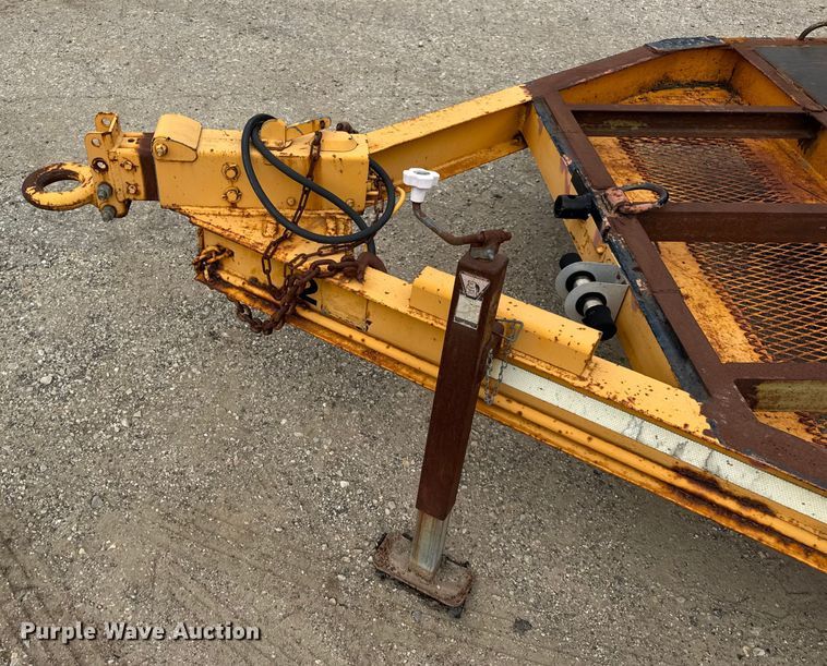 image for item EF2135 Whisperwatt DCA-45SSIU3 generator