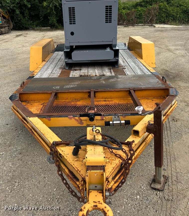 image for item EF2135 Whisperwatt DCA-45SSIU3 generator