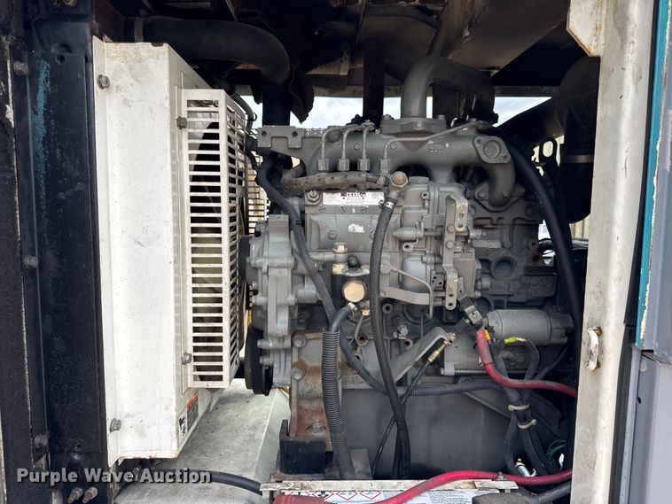 image for item EF2135 Whisperwatt DCA-45SSIU3 generator