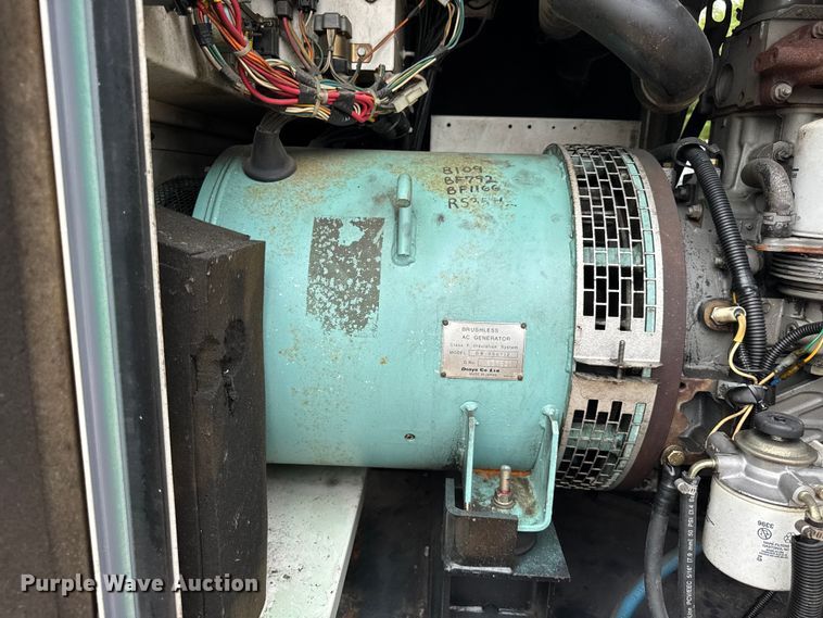 image for item EF2135 Whisperwatt DCA-45SSIU3 generator