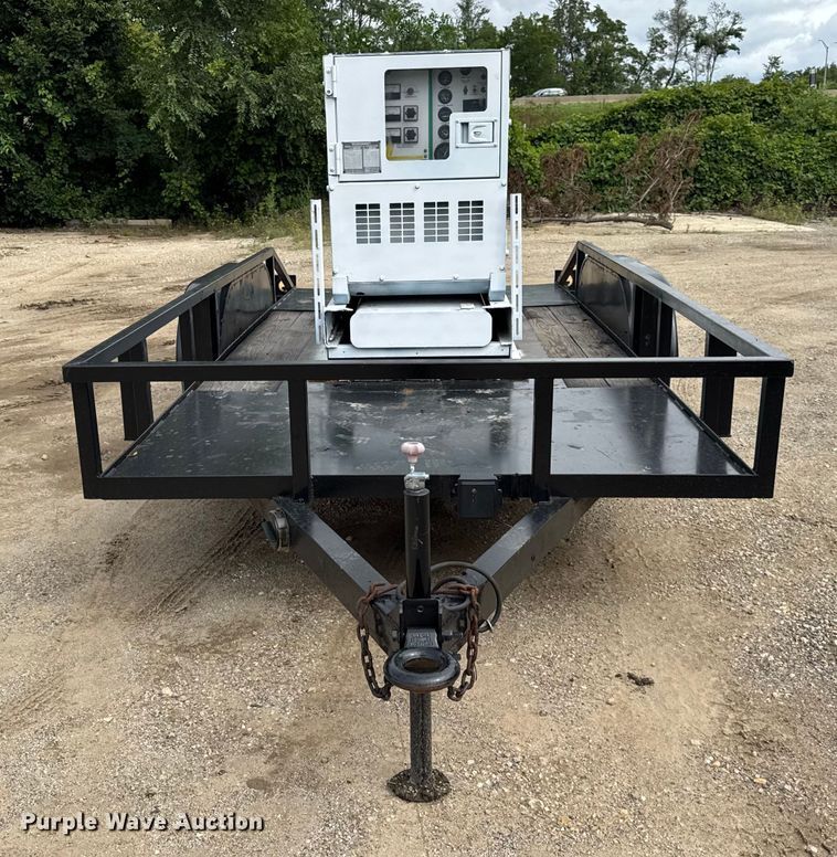 image for item EF2136 Whisperwatt DCA-25SSIU generator