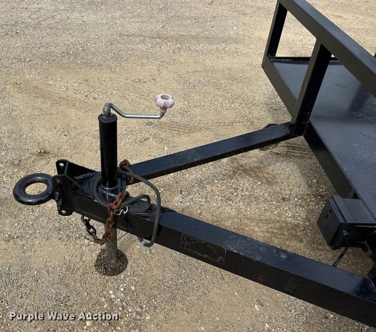 image for item EF2136 Whisperwatt DCA-25SSIU generator