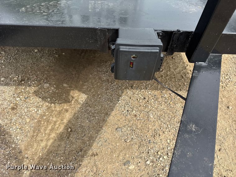 image for item EF2136 Whisperwatt DCA-25SSIU generator