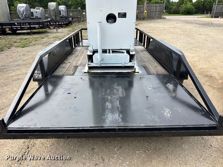 image for item EF2136 Whisperwatt DCA-25SSIU generator