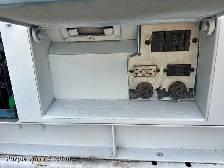 image for item EF2136 Whisperwatt DCA-25SSIU generator