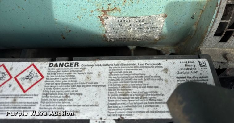 image for item EF2136 Whisperwatt DCA-25SSIU generator