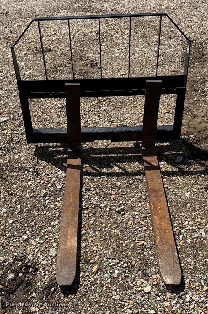 image for item EF2140 Tomahawk skid steer forks