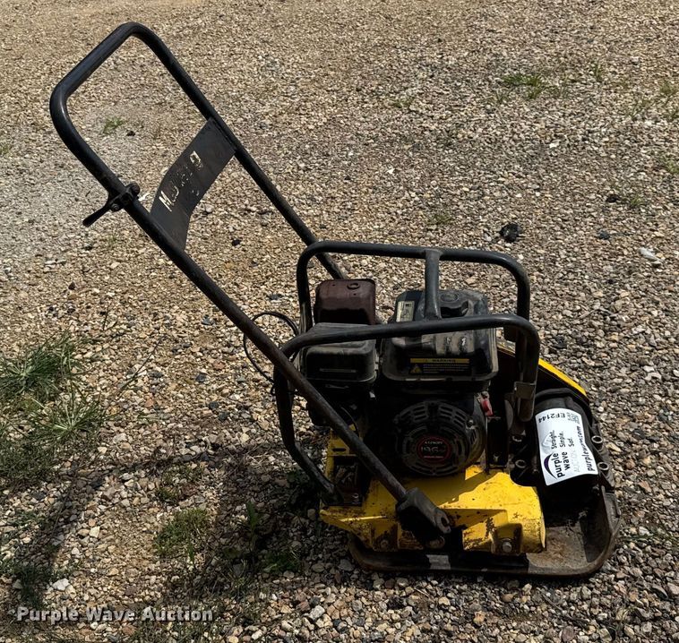 image for item EF2144 Mustang LF88D plate compactor