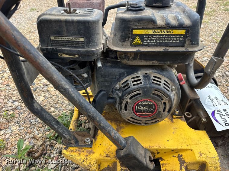 image for item EF2144 Mustang LF88D plate compactor