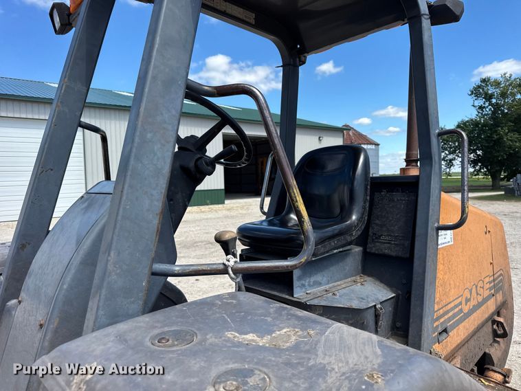 image for item EF2158 1999 Case 586G forklift