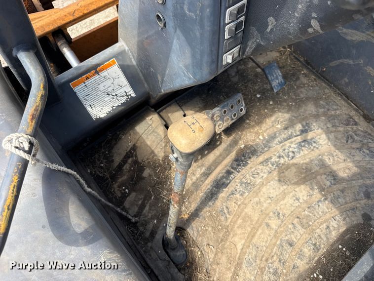 image for item EF2158 1999 Case 586G forklift