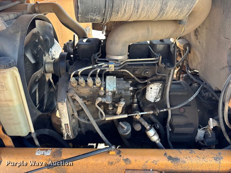 image for item EF2158 1999 Case 586G forklift