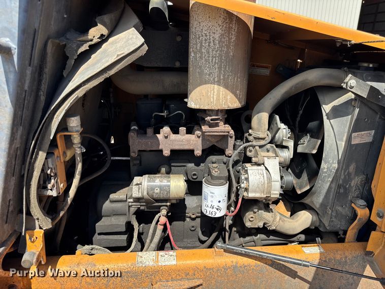 image for item EF2158 1999 Case 586G forklift