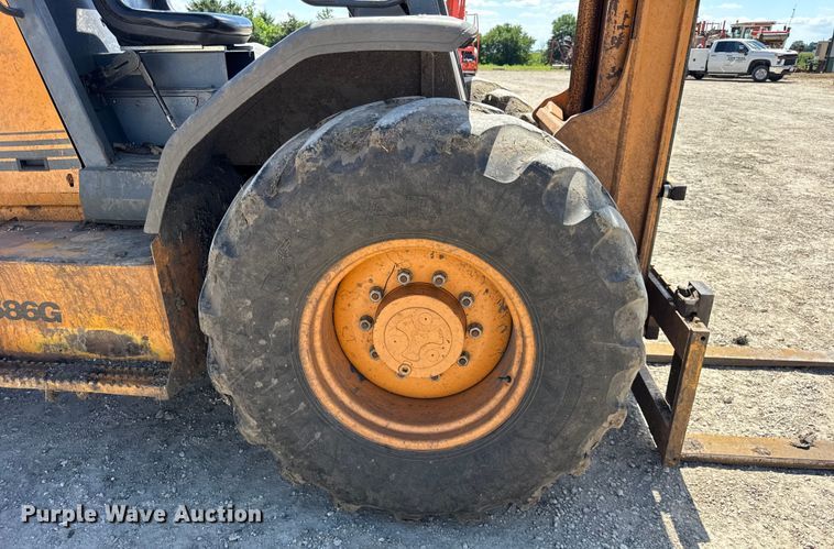 image for item EF2158 1999 Case 586G forklift