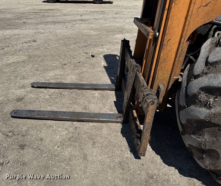 image for item EF2159 2006 Case 586G forklift