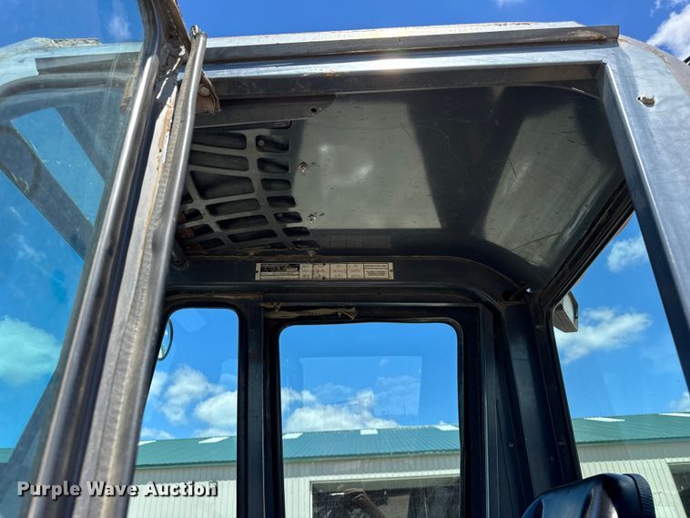 image for item EF2159 2006 Case 586G forklift