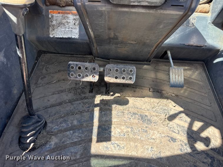 image for item EF2159 2006 Case 586G forklift