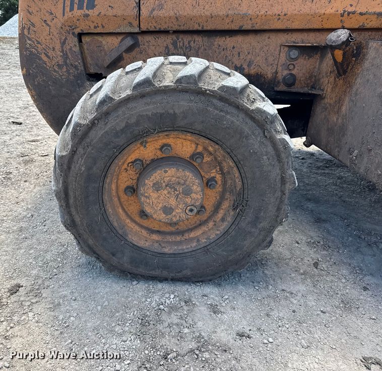 image for item EF2159 2006 Case 586G forklift