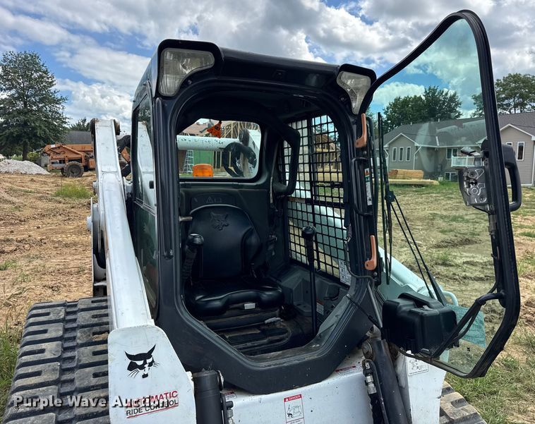 image for item EF2160 2017 Bobcat T770 tracked skid steer loader