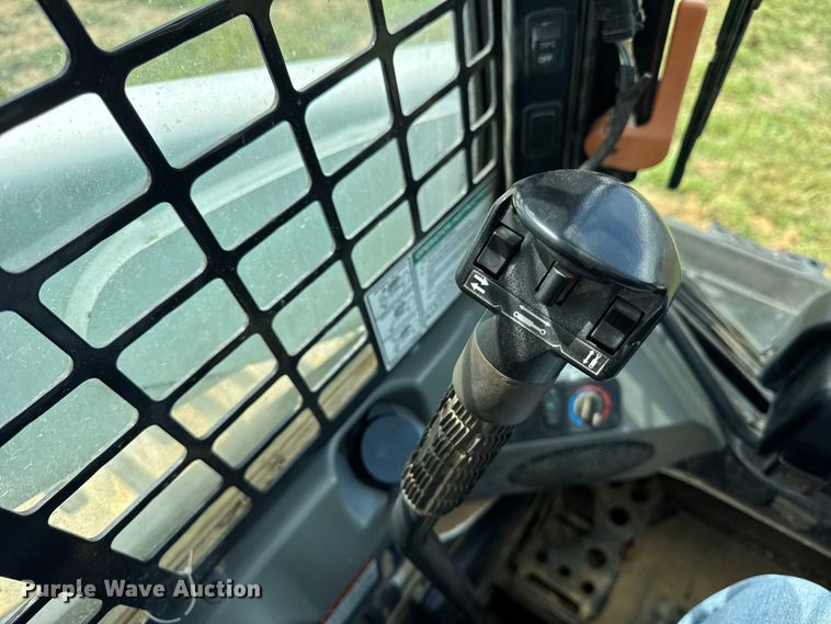 image for item EF2160 2017 Bobcat T770 tracked skid steer loader